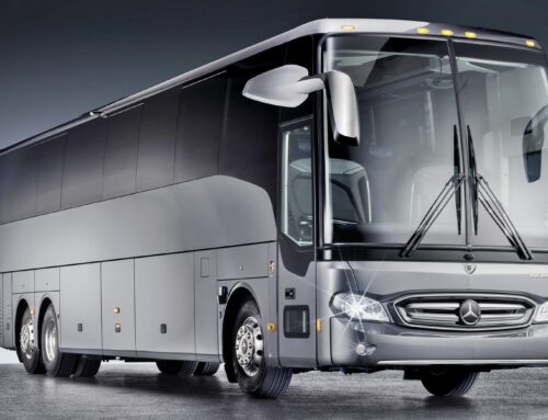 Los Mercedes-Benz Tourrider Business y el Tourrider Premium son lo último de la marca alemana en buses de lujo construidos pensando en el mercado de EEUU. (All New 2022 Mercedes Tourrider Coach – Built for America)