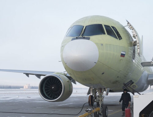 El avión de pasajeros de fabricación rusa más avanzado, el MS-21-300 de Rostec, realiza con éxito su primer vuelo.