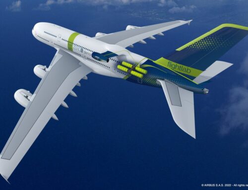 Airbus ZEROe A380 2022 prototipo al que se le ha colocado un motor turborreactor alimentado por hidrógeno. 