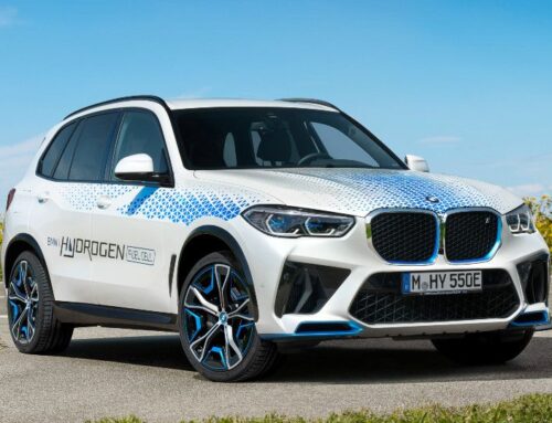 Industria / El BMW iX5 impulsado por hidrógeno comienza con pruebas en todo el mundo manteniendo las esperanzas en las celdas de combustible (fuel cell).