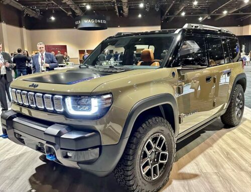 Nuevos Jeep Wagoneer S EV y Jeep Recon Electric Off-Roader presentados en la convención de Stellantis para concesionarios en Las Vegas.