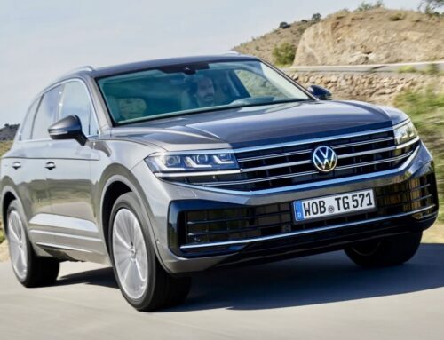 Volkswagen Touareg 2023 con un nuevo aspecto por dentro y por fuera, además de actualizaciones tecnológicas.