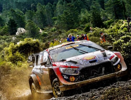 WRC Rally de Cerdeña /  Al final de un día difícil, Esapekka Lappi colocó su Hyundai i20 Hybrid manchado de barro al frente de la carrera.