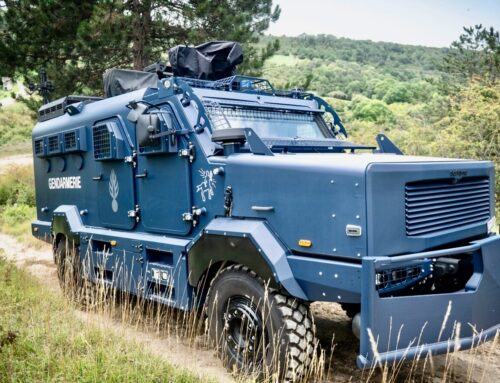 Militares / Soframe Centaure «ARIVE» (ARmoured Infanty VEhicle). .. el interesante nuevo vehículo blindado de la Gendarmería de Francia.