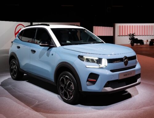 Industria / Stellantis y Renault se apresuran a reducir costos para que los vehículos eléctricos sean más baratos ya que están bajo la fuerte presión de los competidores chinos. Claramente a los precios actuales va a ser muy difícil vender eléctricos.